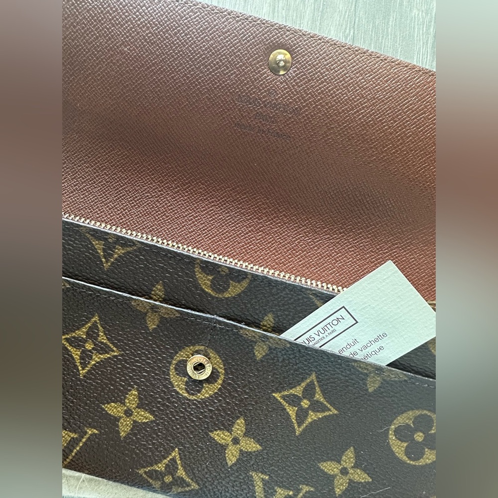 Louis Vuitton Monogram Wallet• New & Immaculate Condition - Picture 3 of 10